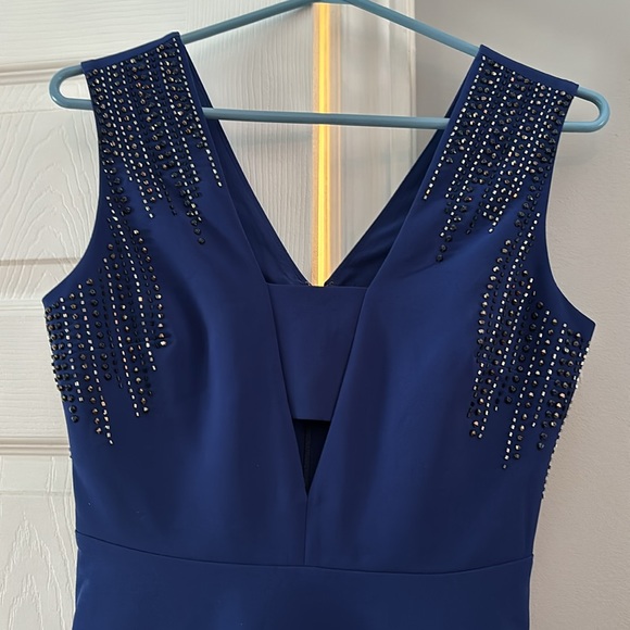Blue Midi Dress with Sparkle Detail and Front Cutout - Picture 2 of 3